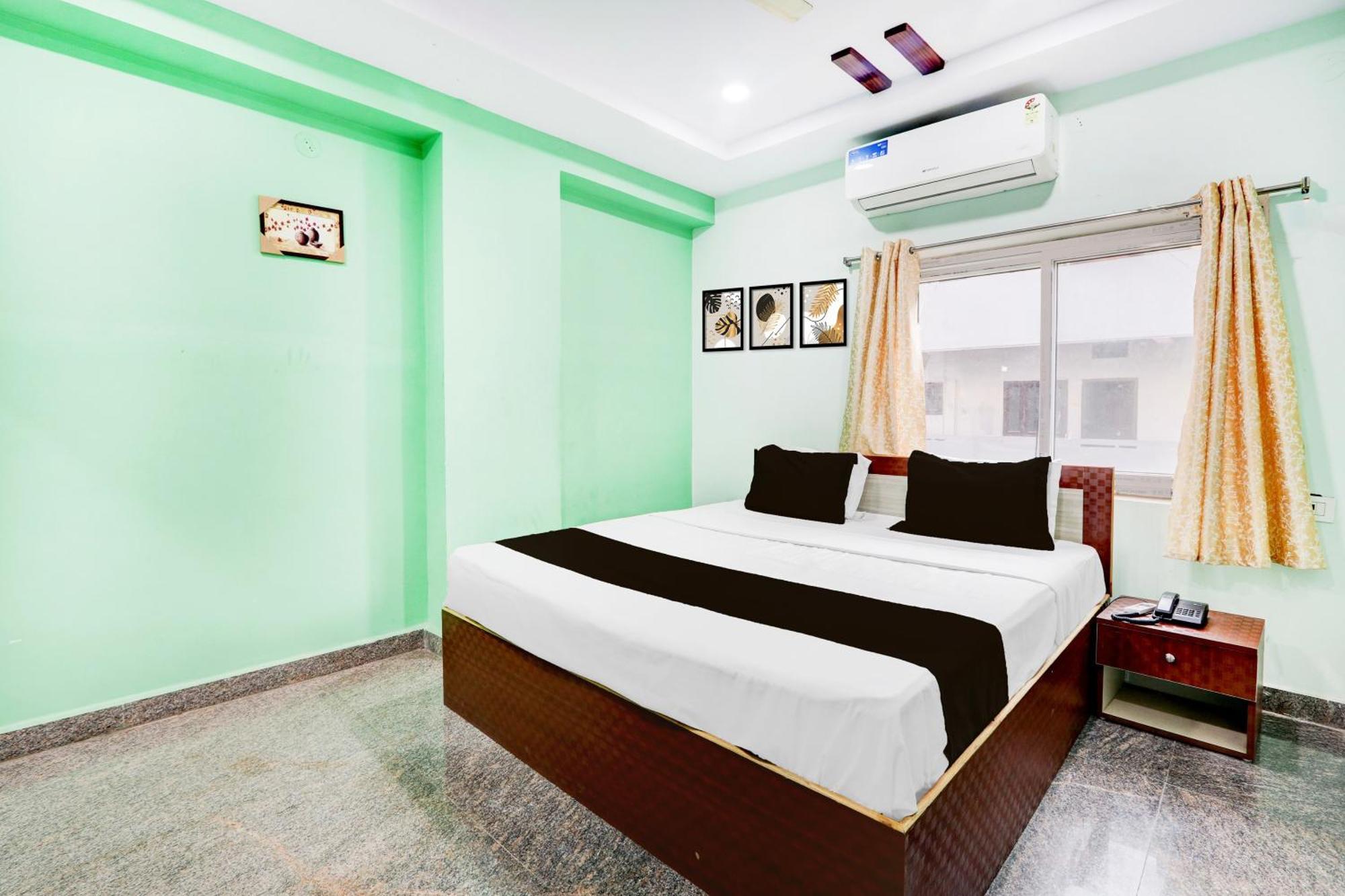 Hotel O Anoos Minarva Hyderabad Exterior photo