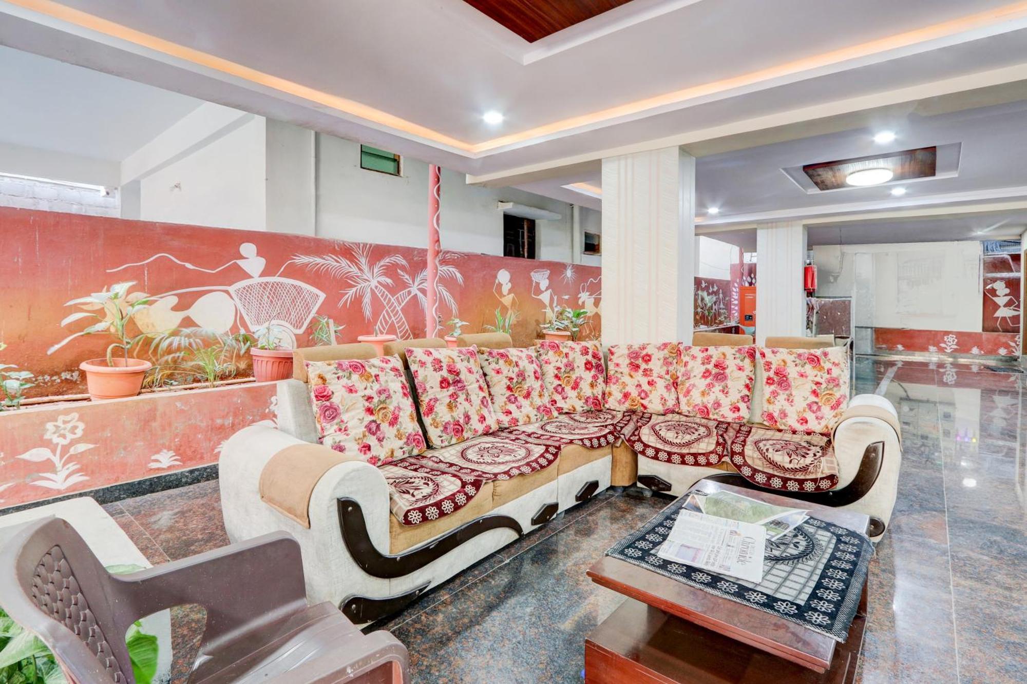 Hotel O Anoos Minarva Hyderabad Exterior photo
